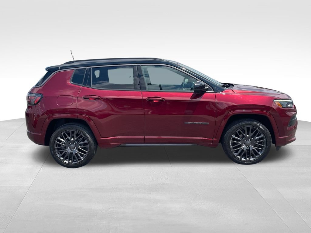 Used 2022 Jeep Compass High Altitude AWD/4WD image 9