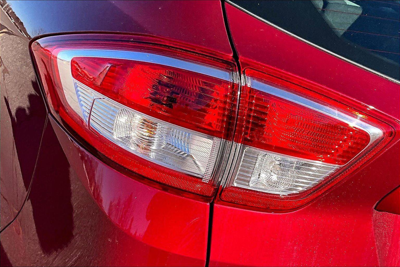 Used 2017 Ford C-MAX Energi SE w/ Equipment Group 401A image 30