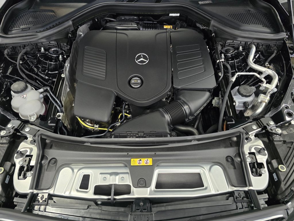 New 2026 Mercedes-Benz GLC 300 4MATIC image 10