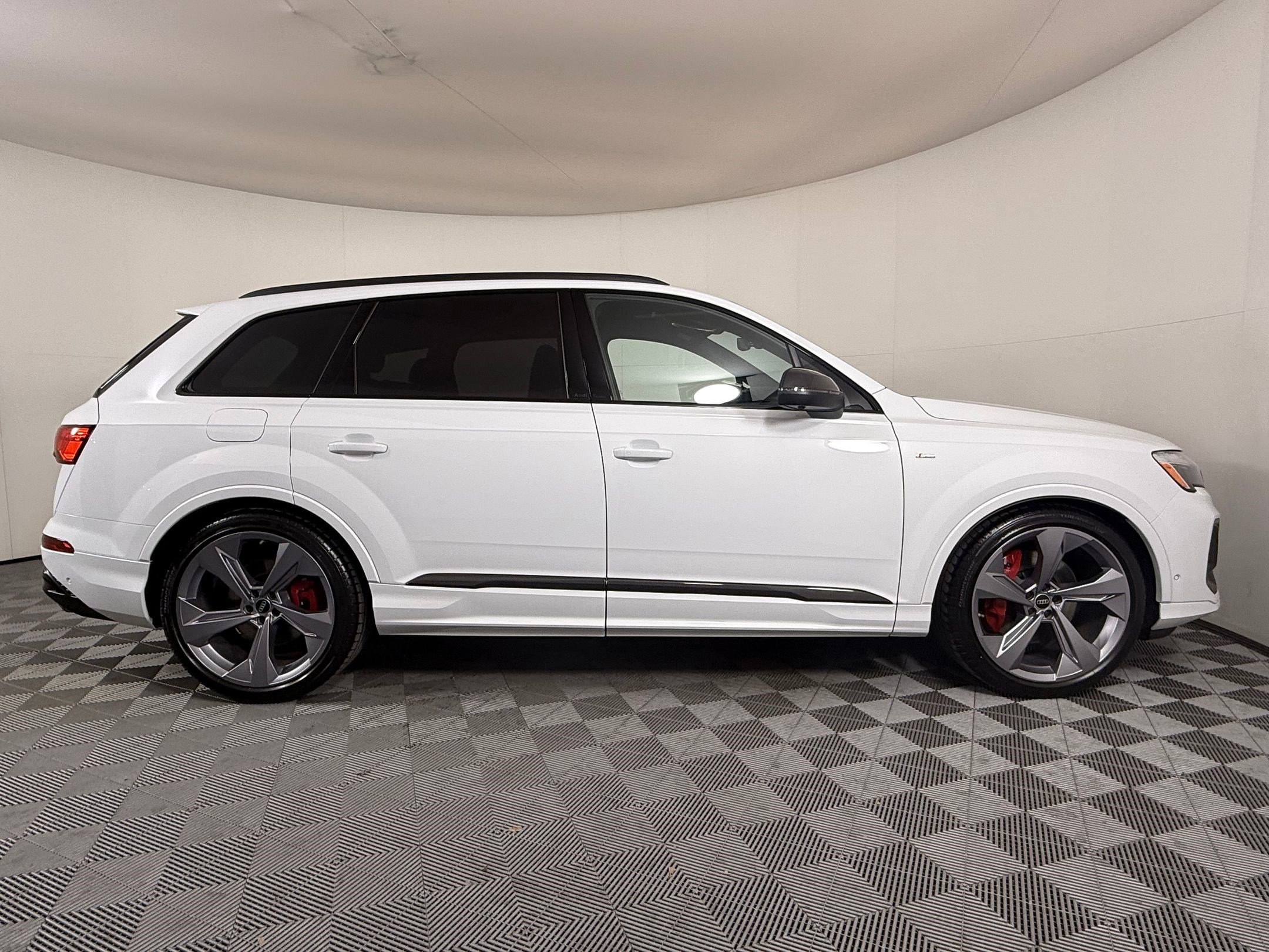 New 2026 Audi Q7 3.0T Prestige image 7