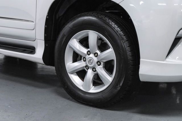 Used 2015 Lexus GX 460 w/ Navigation Package image 51