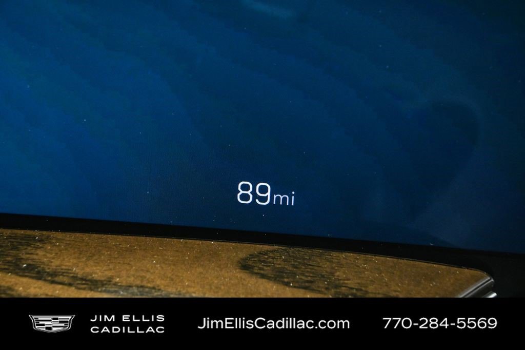 Certified 2025 Cadillac Escalade Sport Platinum w/ LPO, Floor Liner Package image 13