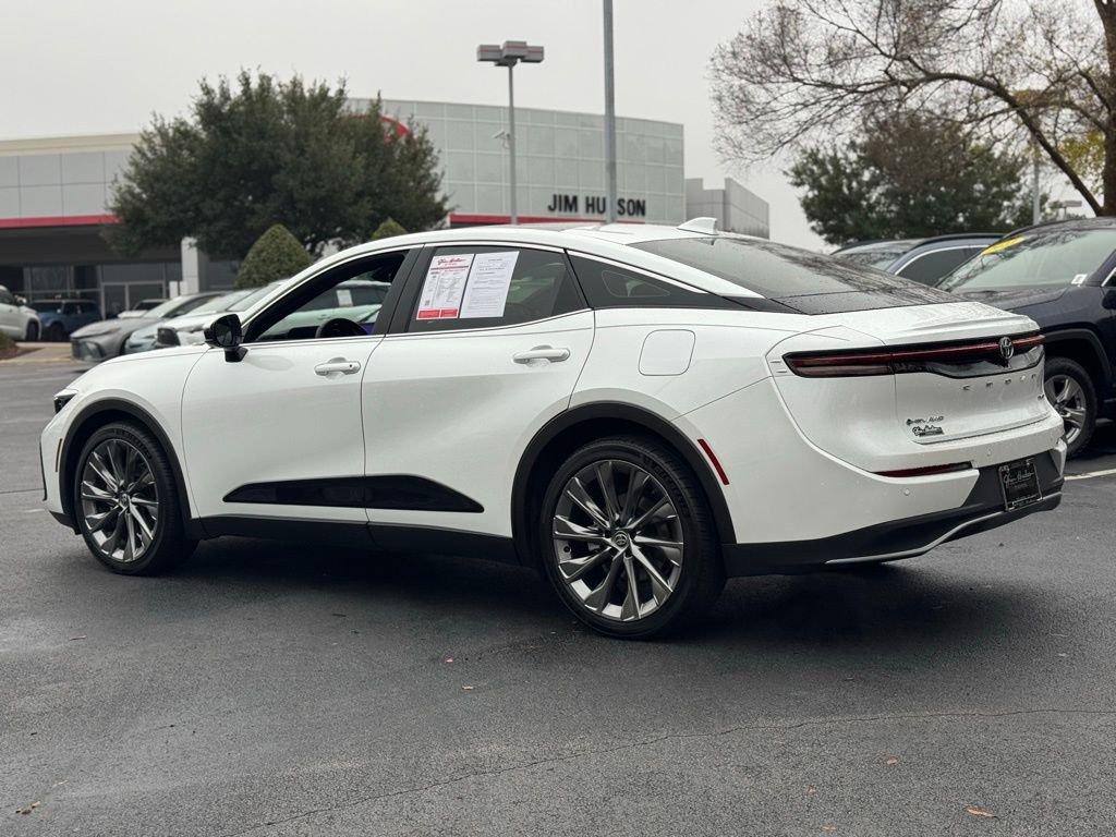 Certified 2025 Toyota Crown Limited image 9