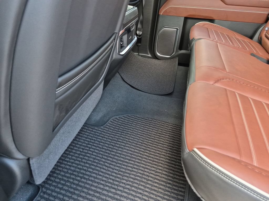 New 2026 GMC Sierra 3500 Denali Ultimate AWD/4WD image 41