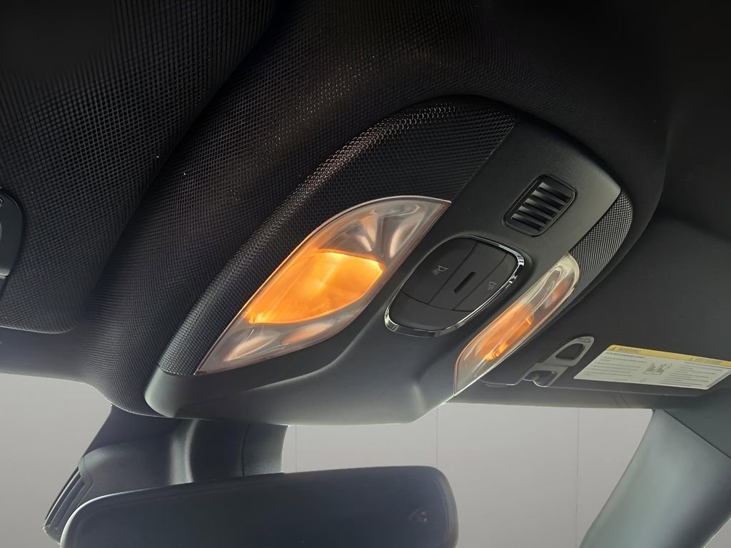 Used 2025 Jeep Compass Trailhawk AWD/4WD image 18