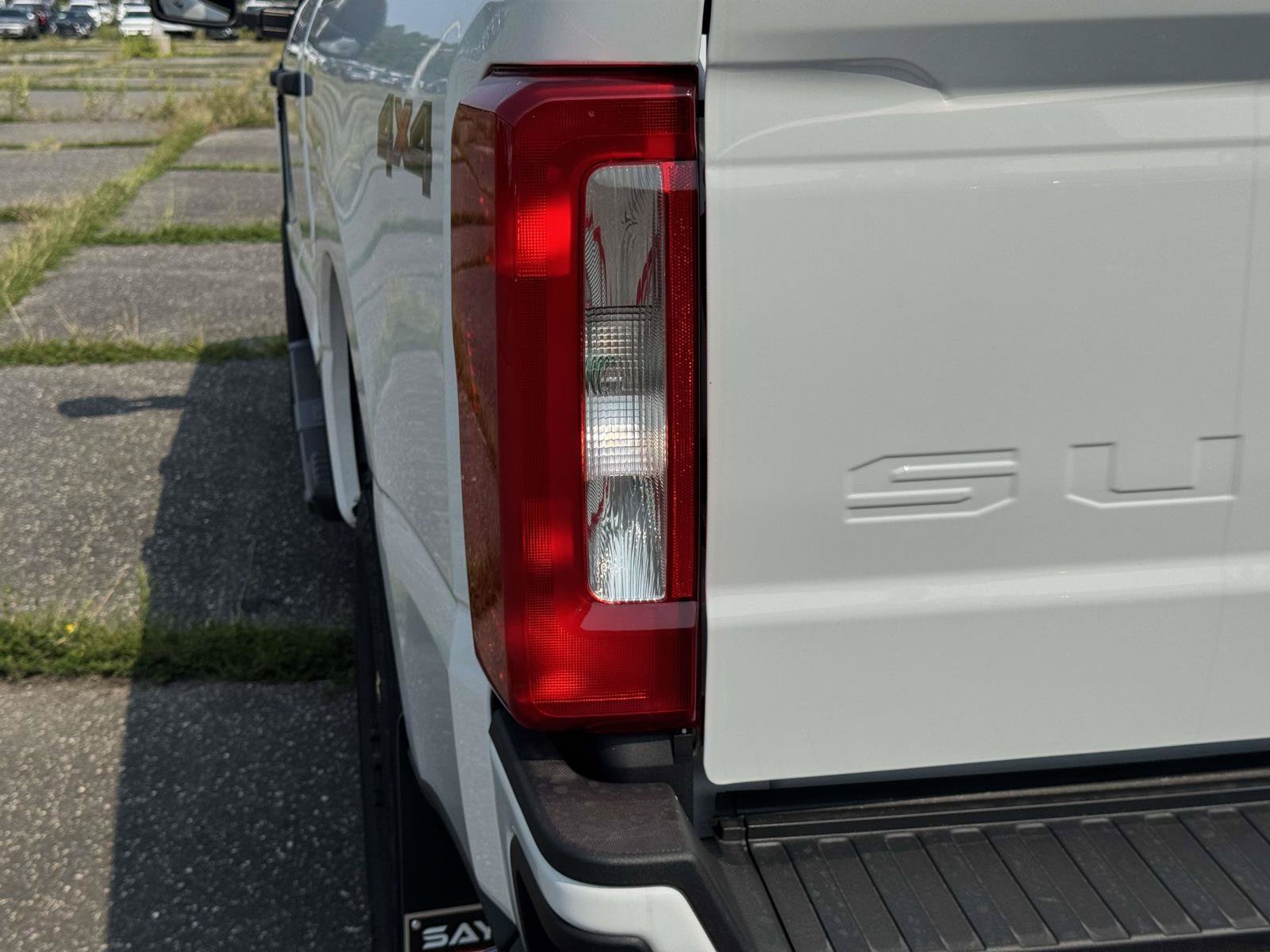 New 2026 Ford F350 XL w/ STX Appearance Package AWD/4WD image 15