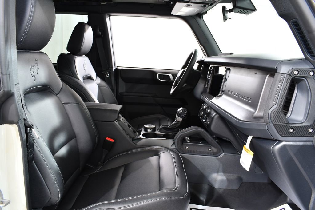 New 2025 Ford Bronco Badlands image 10