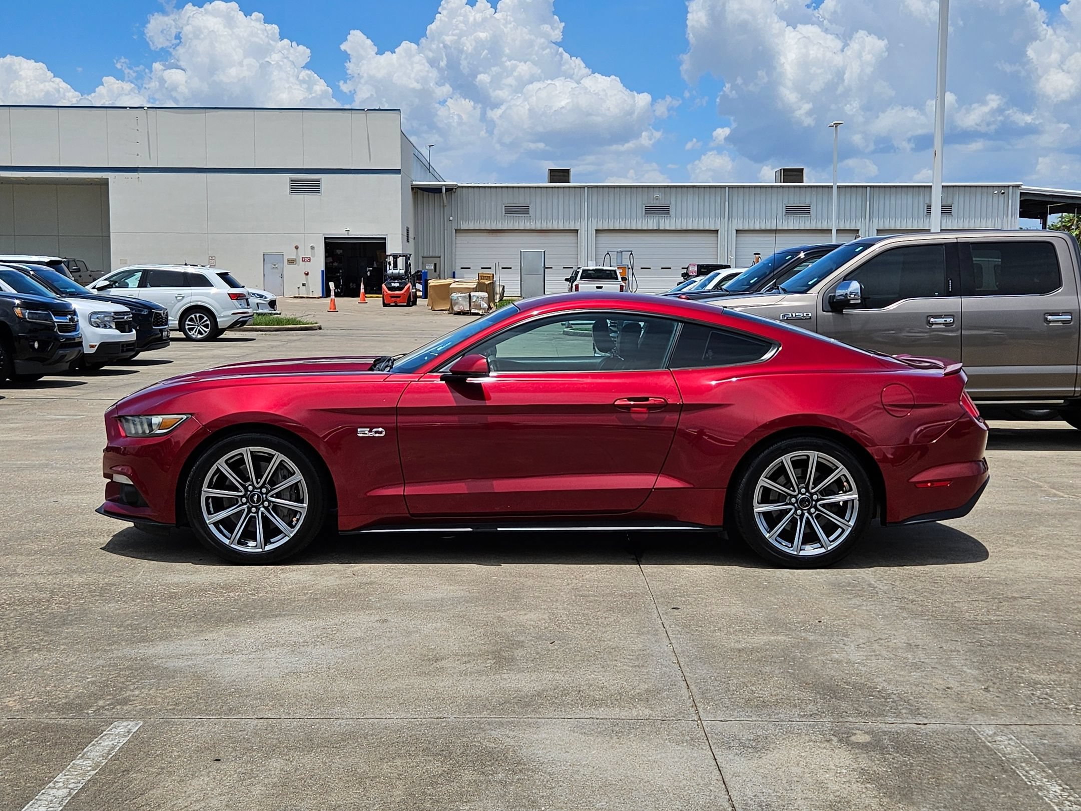 Used 2015 Ford Mustang GT Premium RWD image 7