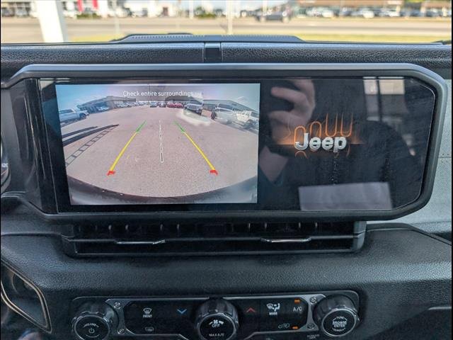 Used 2024 Jeep Wrangler Sport S image 10