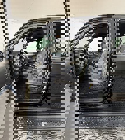 Used 2024 Chevrolet Colorado ZR2 w/ Technology Package AWD/4WD image 8