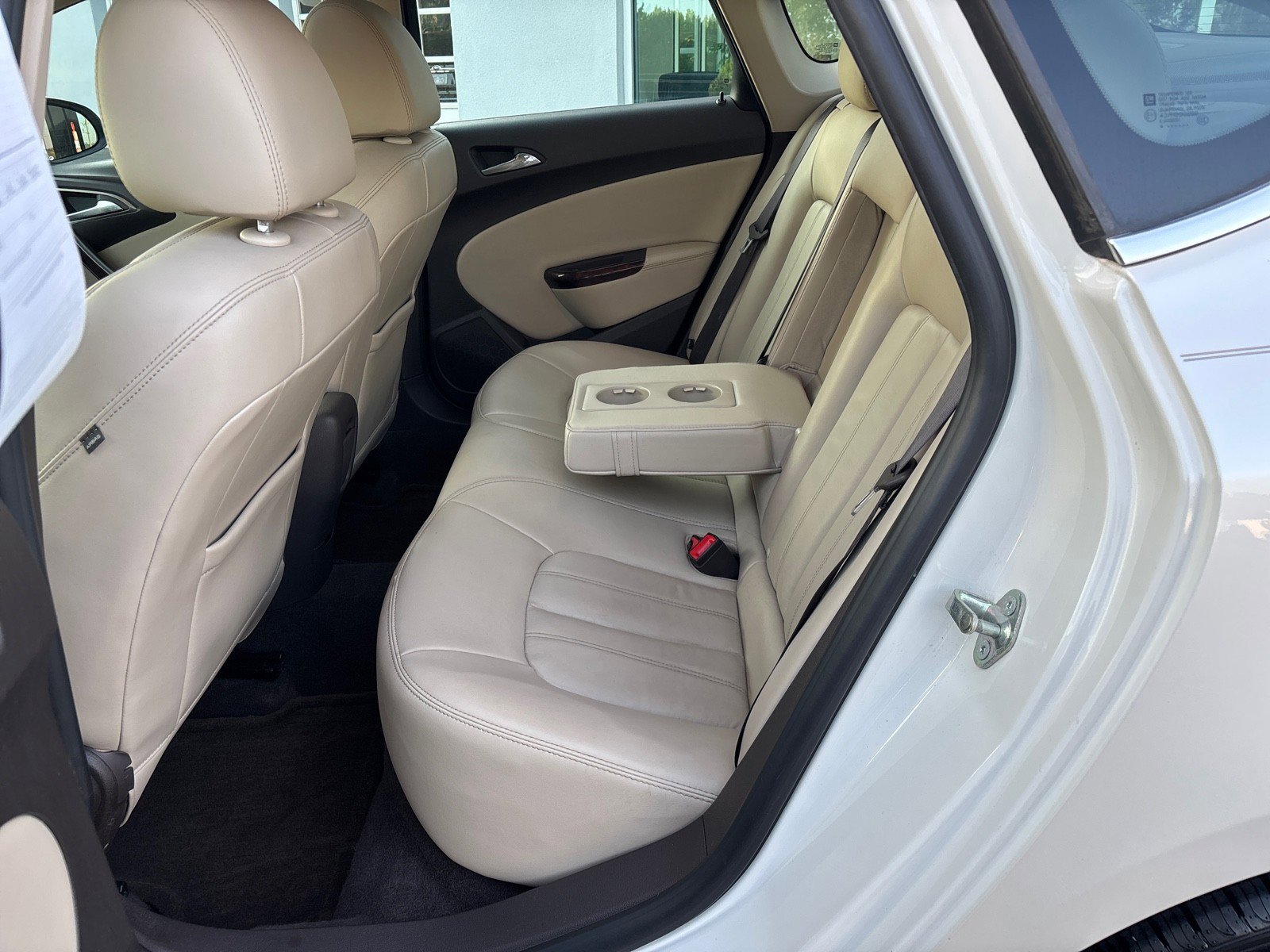 Used 2015 Buick Verano Leather w/ Experience Buick Package image 34