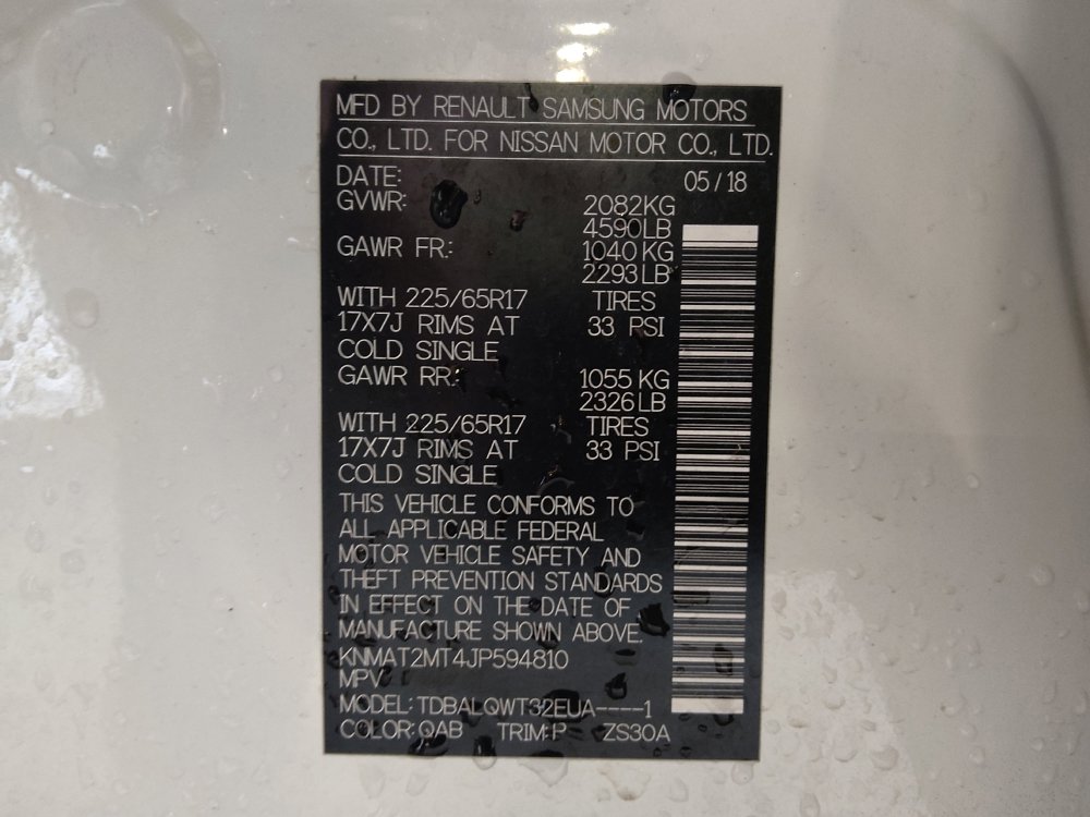 Used 2018 Nissan Rogue SV image 33
