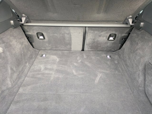 Used 2019 Porsche Panamera 4 image 10