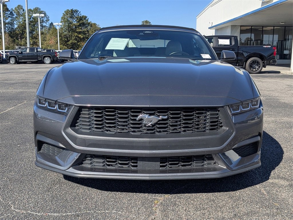 Used 2024 Ford Mustang Premium image 9