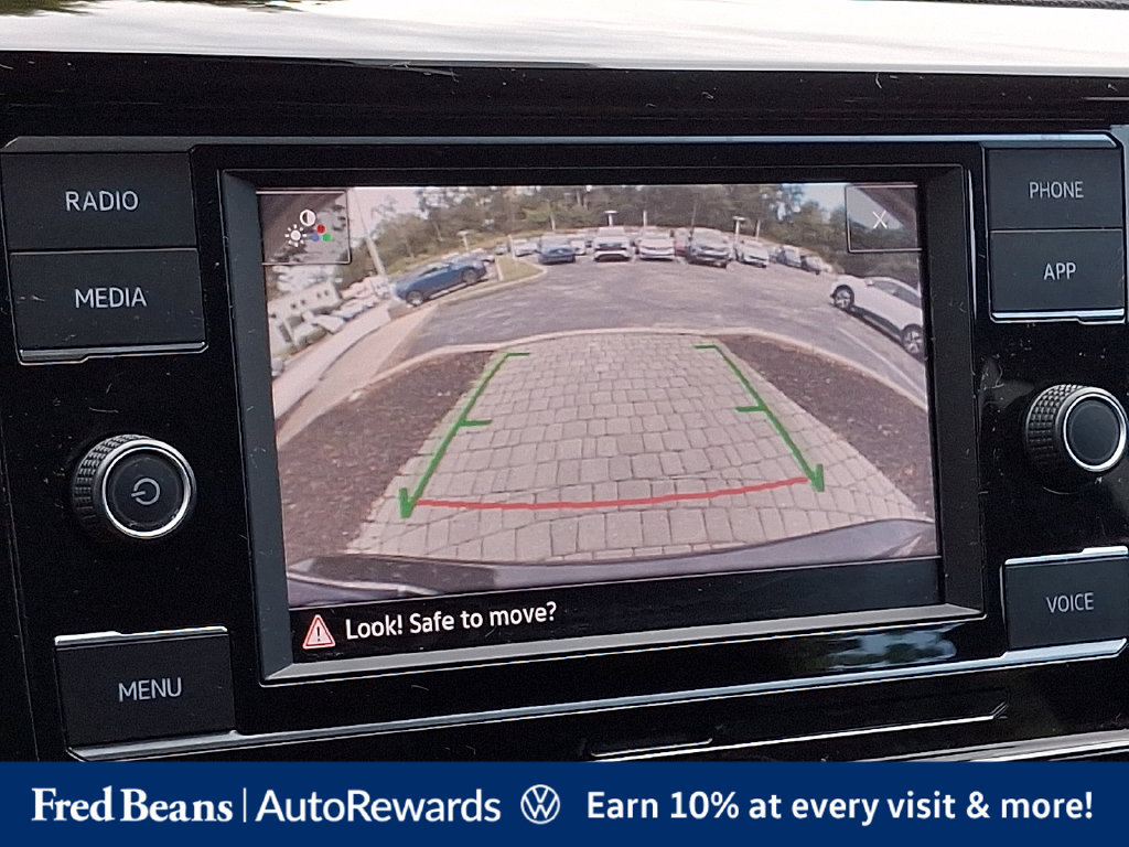 Certified 2024 Volkswagen Taos S FWD image 22