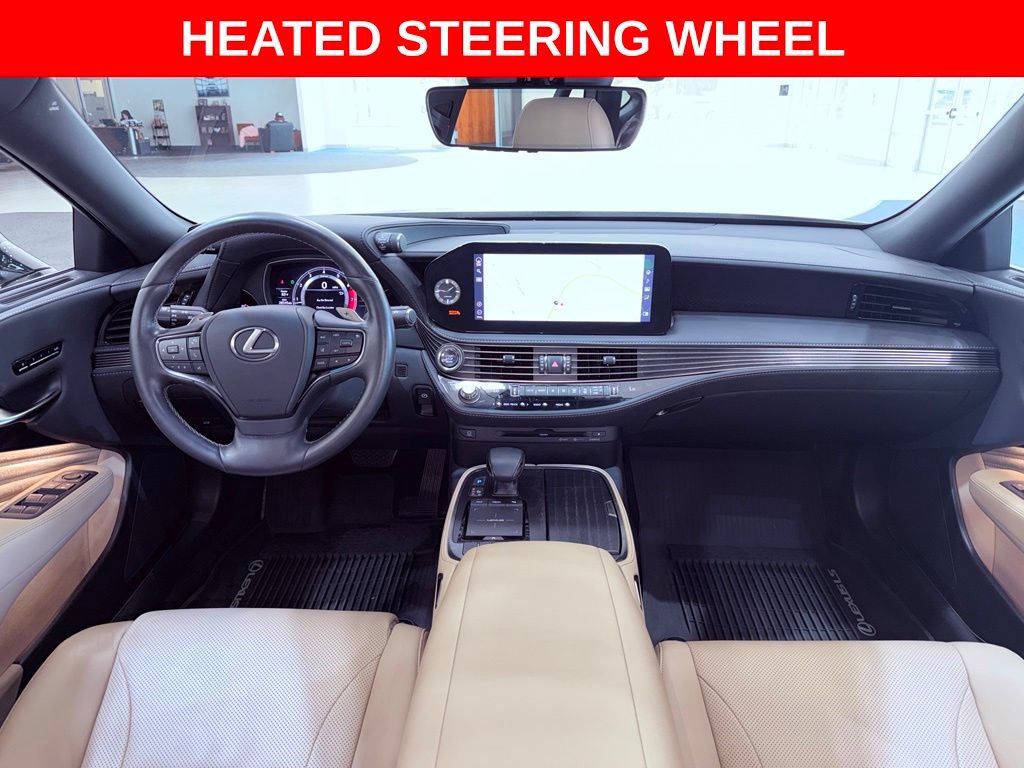 Certified 2022 Lexus LS 500 w/ Accessory Package (Z2) RWD image 13