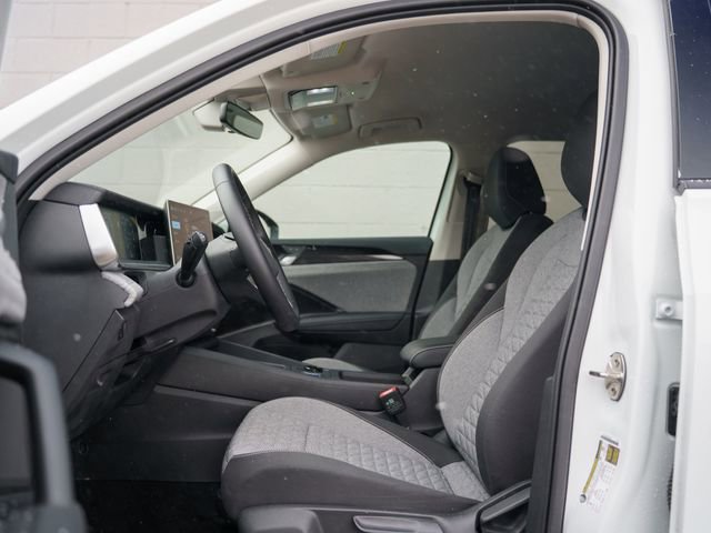 Used 2025 Volkswagen Tiguan S w/ 18" Wheel Package image 15