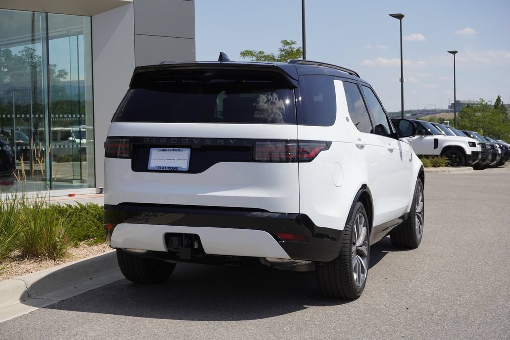 New 2026 Land Rover Discovery Dynamic SE AWD/4WD image 2