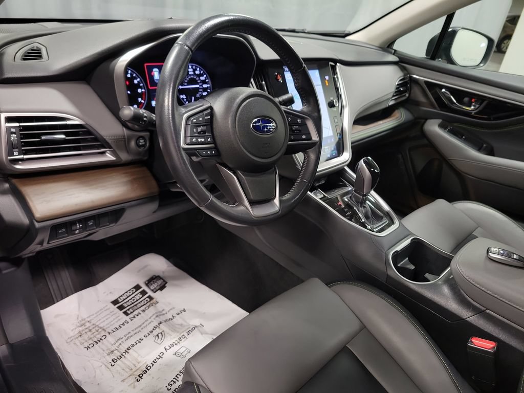 Used 2023 Subaru Outback Onyx Edition AWD/4WD image 16