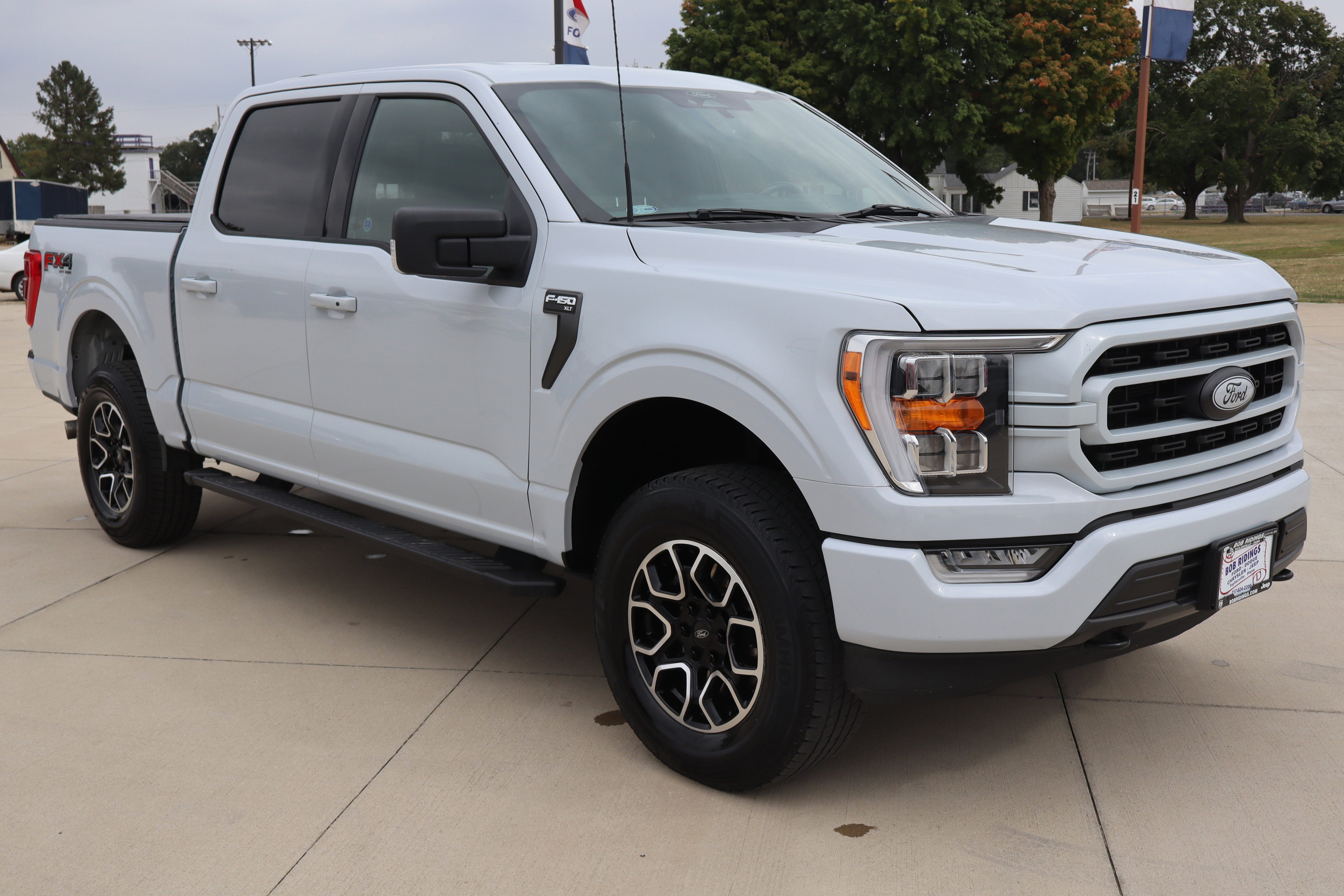 Used 2022 Ford F150 XLT w/ Equipment Group 302A High image 4