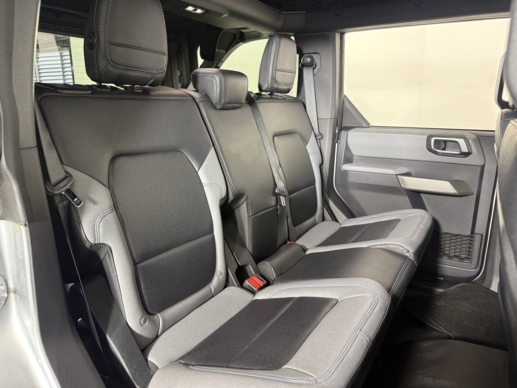 Used 2023 Ford Bronco Black Diamond image 28