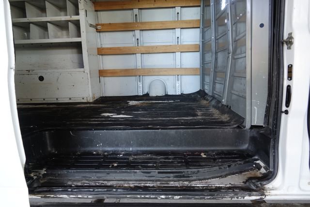 Used 2017 GMC Savana 2500 2500 image 41