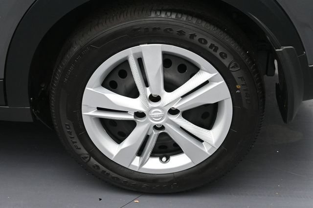 Used 2024 Nissan Kicks S FWD image 8