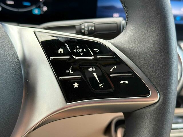 Certified 2025 Mercedes-Benz GLA 250 4MATIC image 29