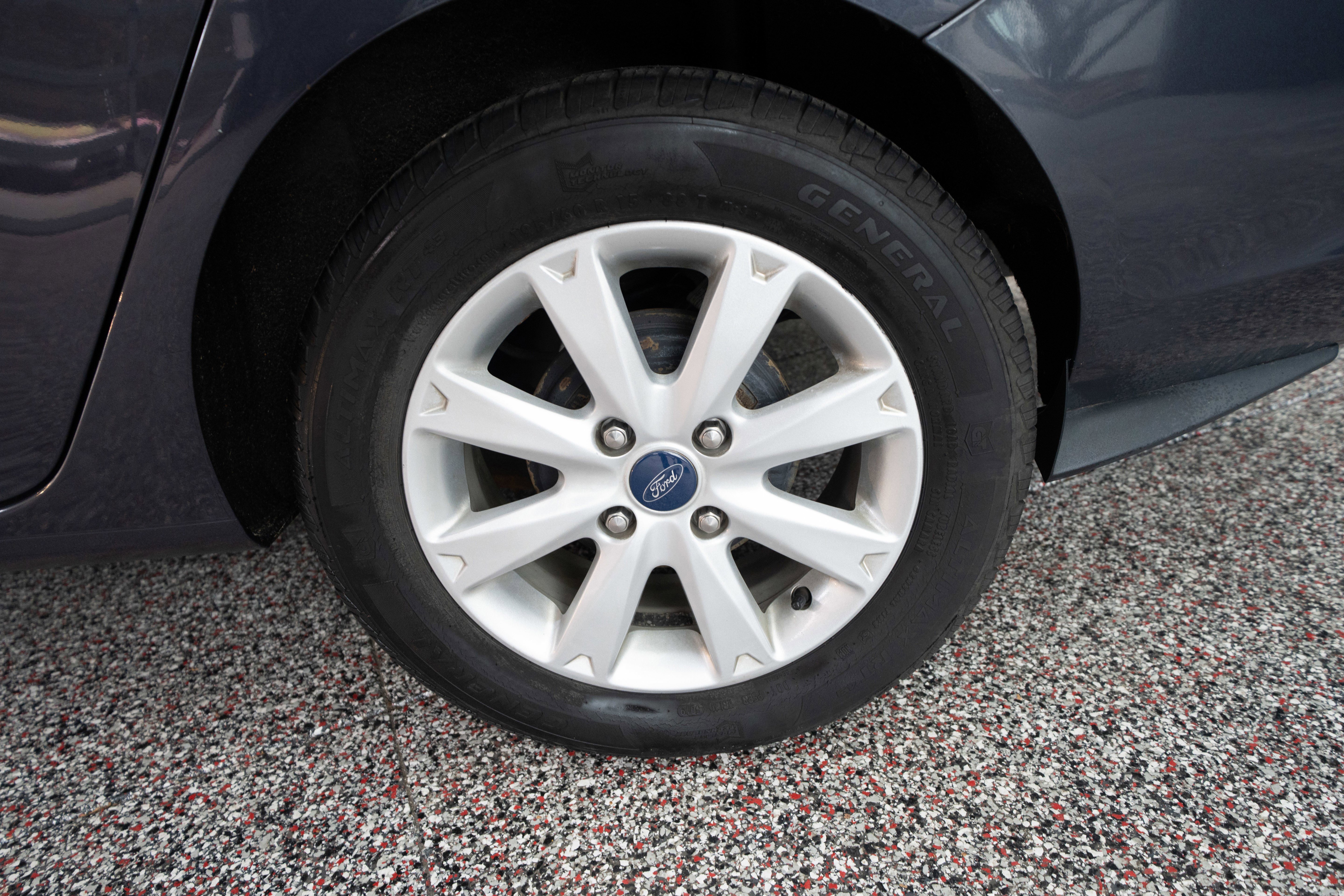 Used 2012 Ford Fiesta SE image 28