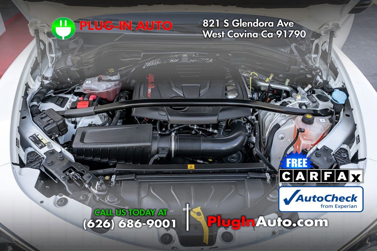 Used 2022 Alfa Romeo Stelvio Veloce image 14