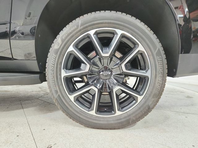Used 2024 Chevrolet Suburban RST RWD image 49