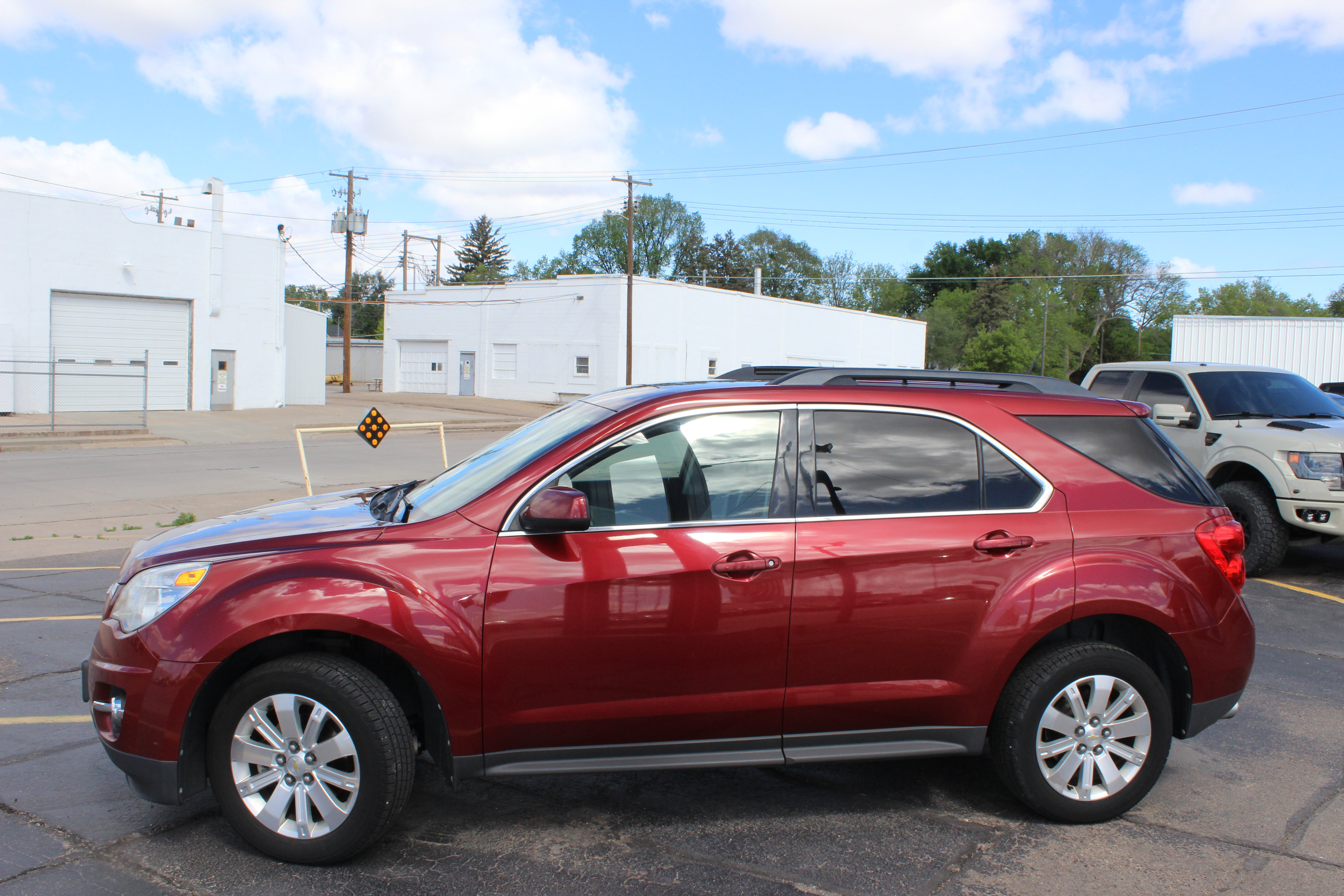 Used 2010 Chevrolet Equinox LT AWD/4WD image 5