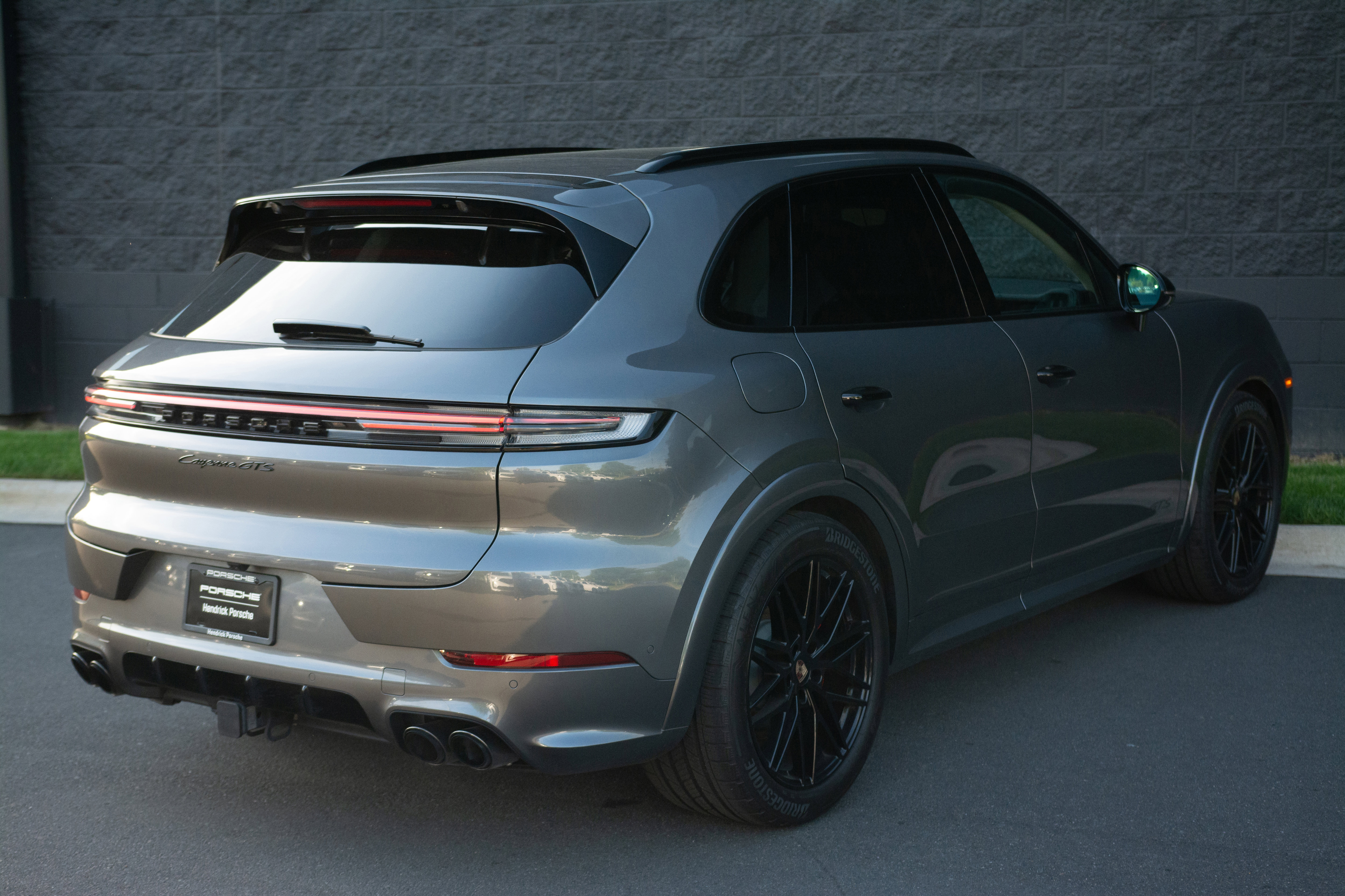 Certified 2025 Porsche Cayenne GTS image 7