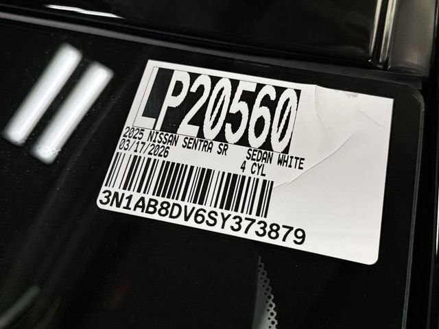 Used 2025 Nissan Sentra SR image 28