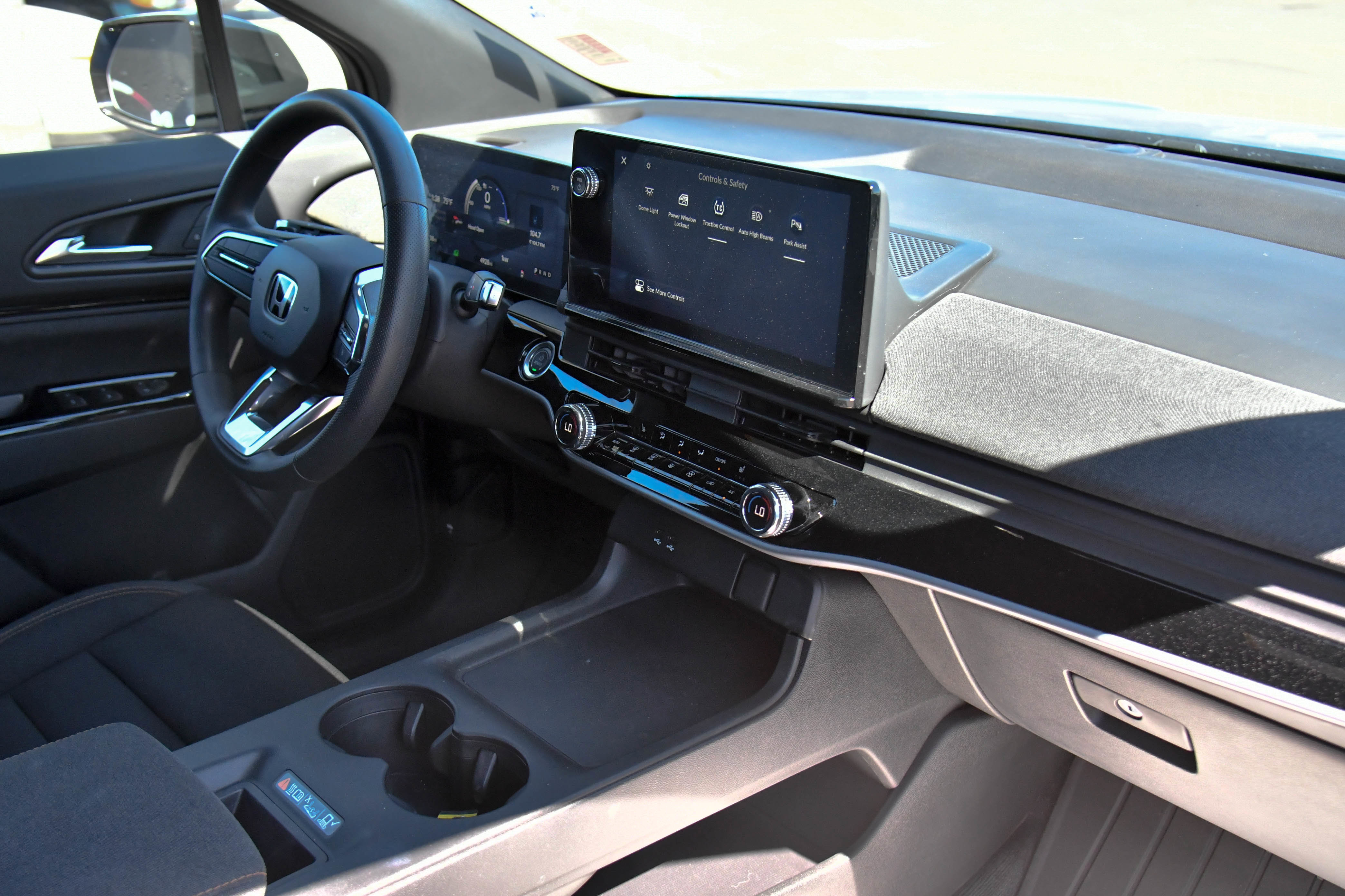 Used 2025 Honda Prologue Eco image 45