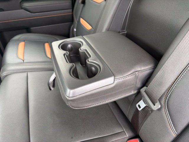 Used 2022 GMC Sierra 1500 AT4 w/ AT4 Preferred Package AWD/4WD image 18
