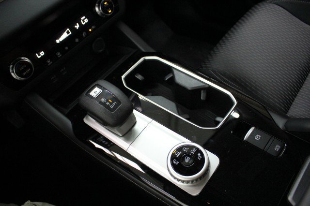 New 2026 Mitsubishi Outlander ES image 14