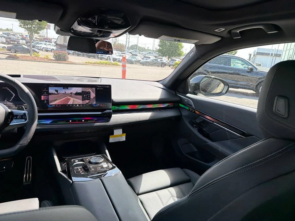 New 2027 BMW 530i w/ M Sport Package RWD image 28