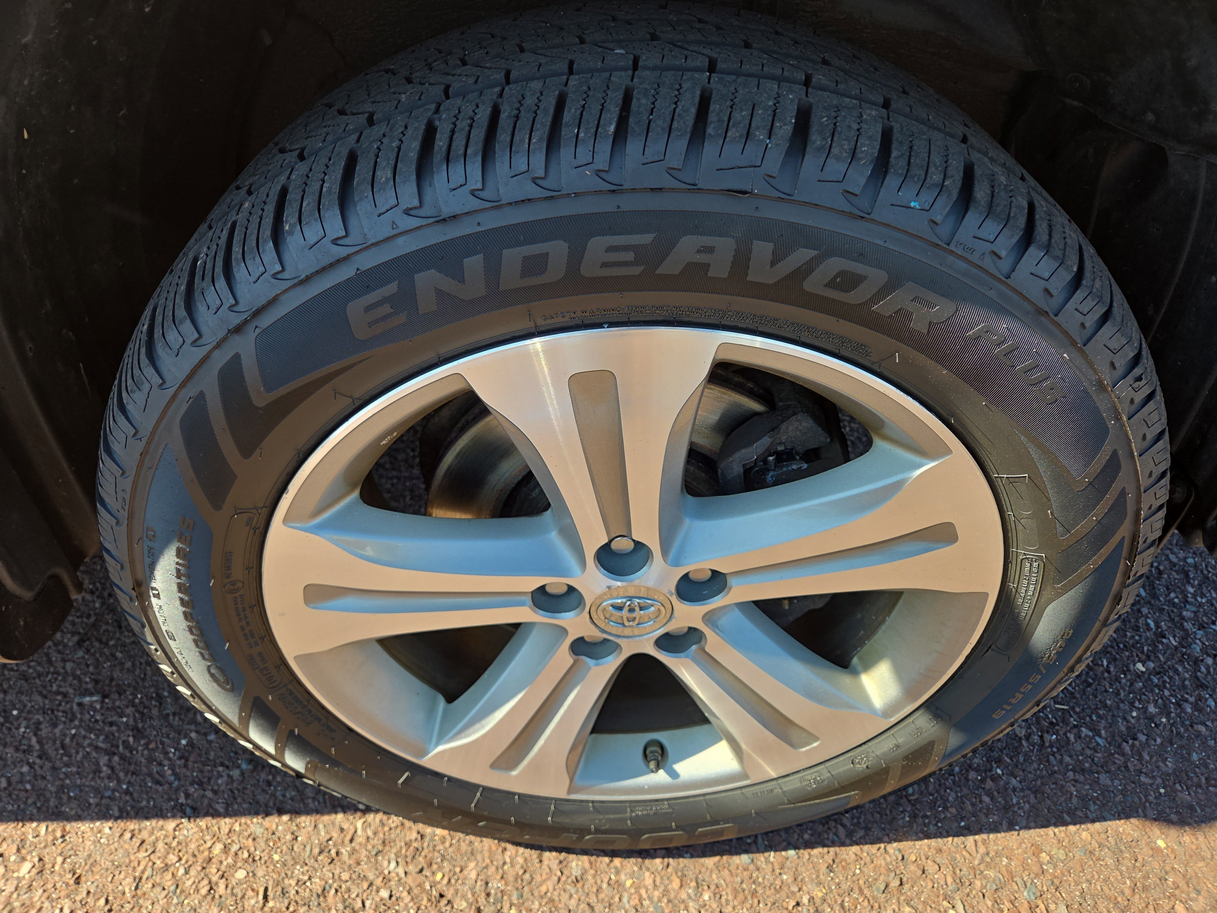 Used 2013 Toyota Highlander Limited image 9