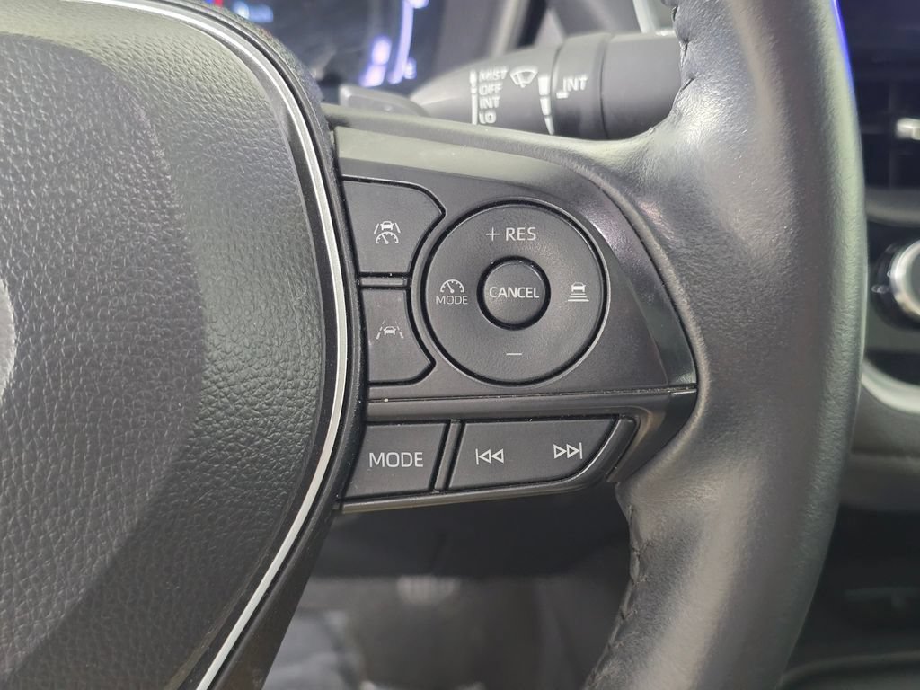 Used 2024 Toyota Corolla XSE FWD image 31