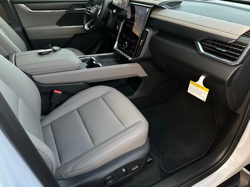 New 2026 GMC Acadia Elevation w/ Black Edition image 16