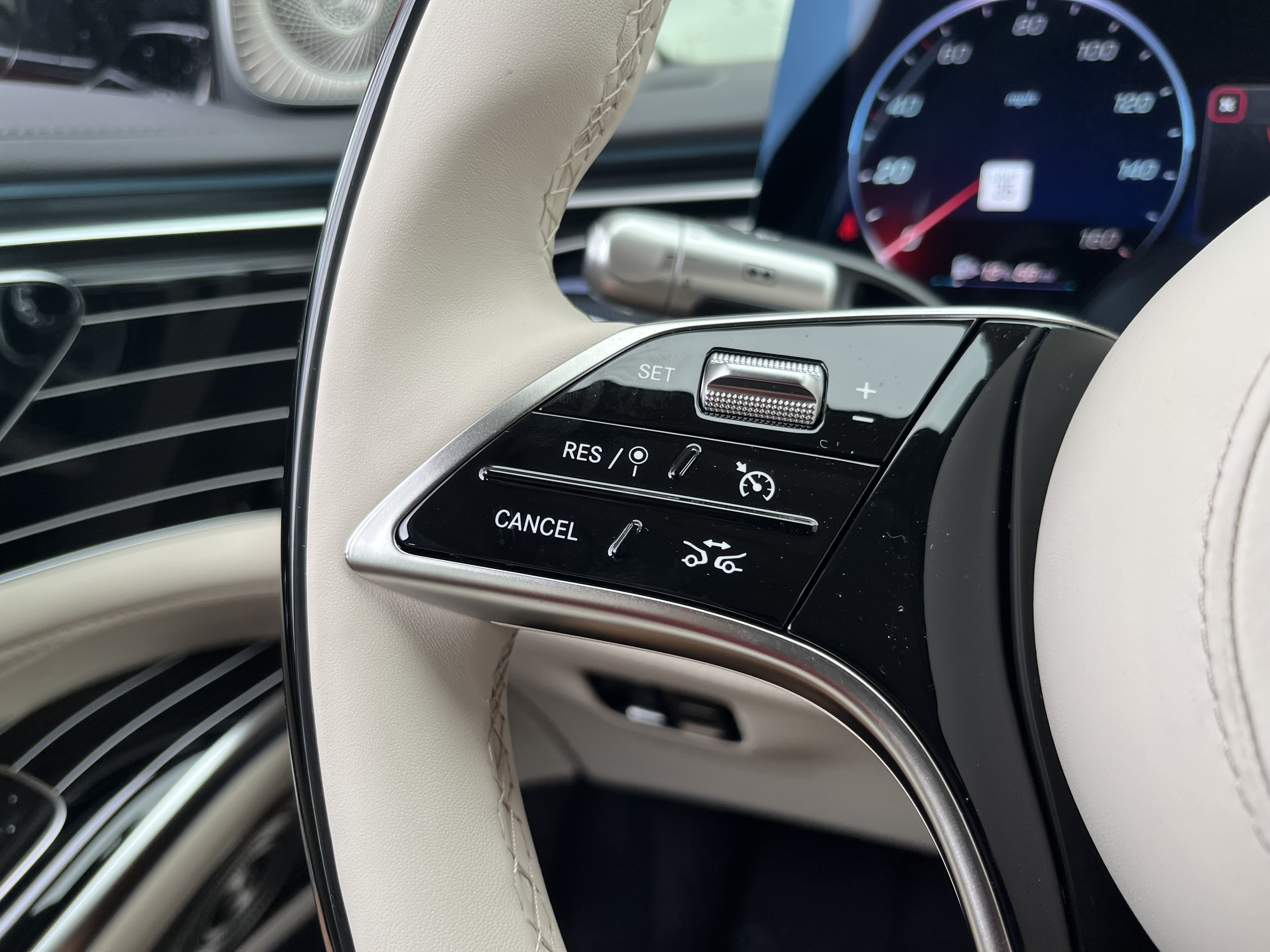 New 2027 Mercedes-Benz S 580 4MATIC Sedan image 24