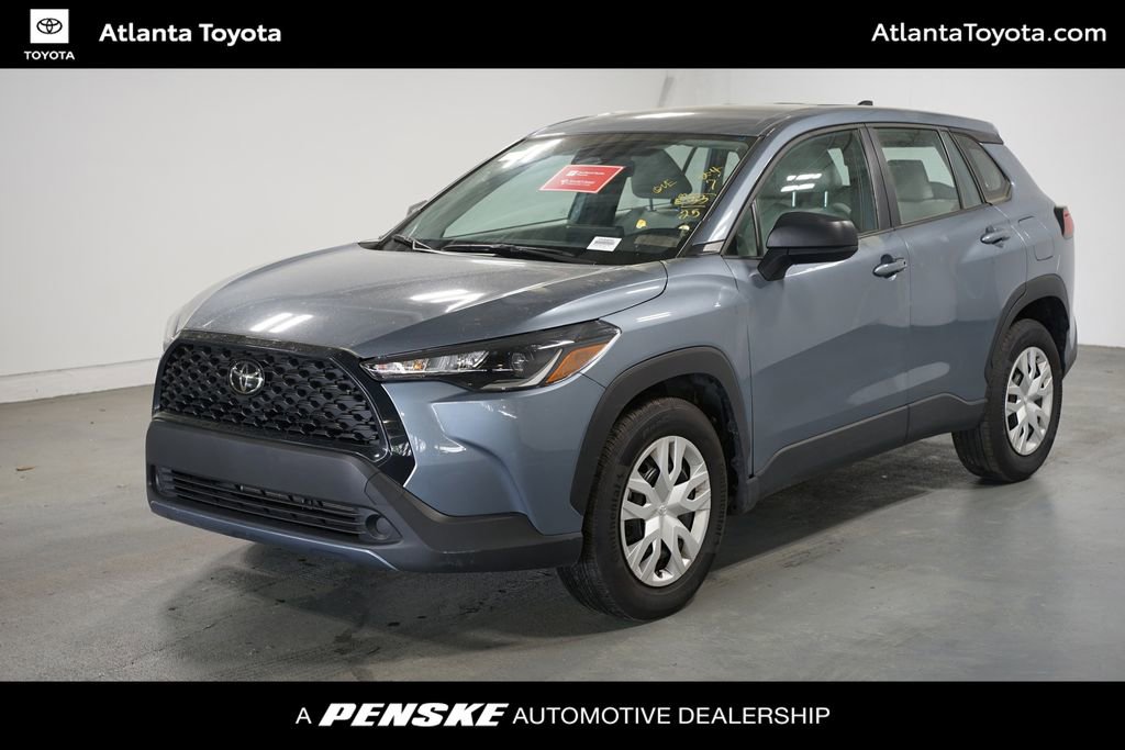 Certified 2025 Toyota Corolla Cross L image 1