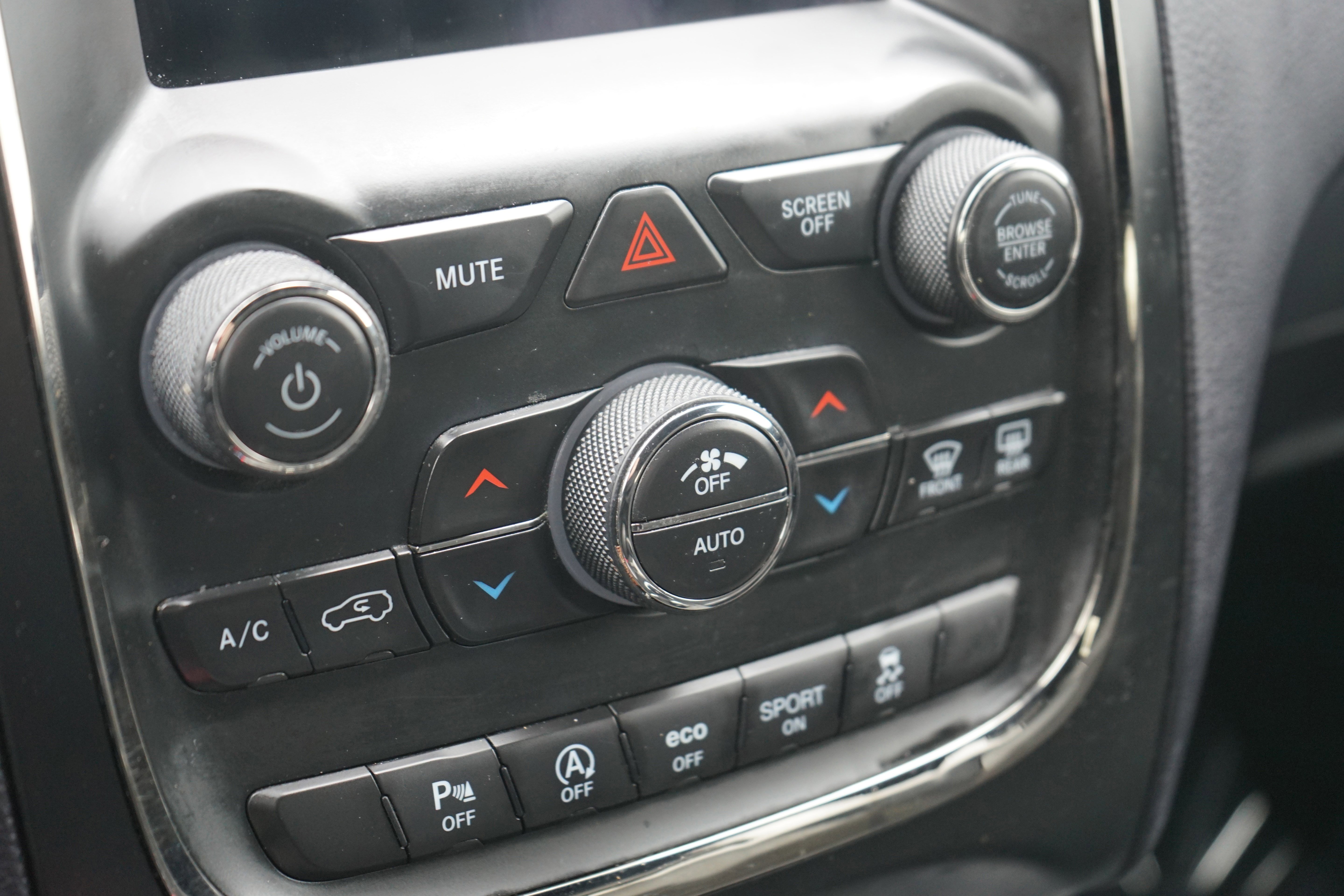 Used 2019 Dodge Durango GT image 15