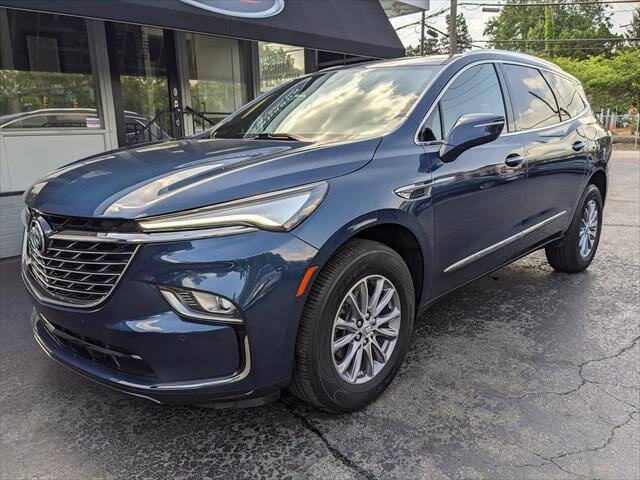Used 2023 Buick Enclave Essence