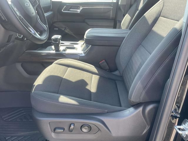 Used 2025 Chevrolet Silverado 1500 LT Trail Boss w/ Convenience Package II AWD/4WD image 14