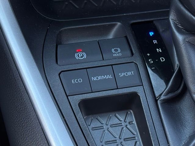 Used 2024 Toyota RAV4 XLE image 57