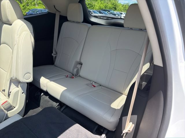 Used 2023 Buick Enclave Premium w/ Experience Buick Package AWD/4WD image 17
