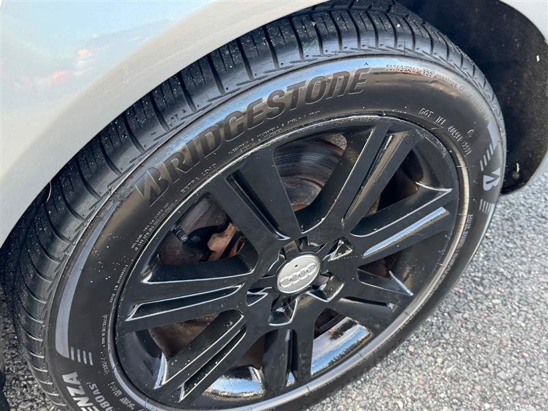 Used 2009 Audi A4 2.0T Premium image 29