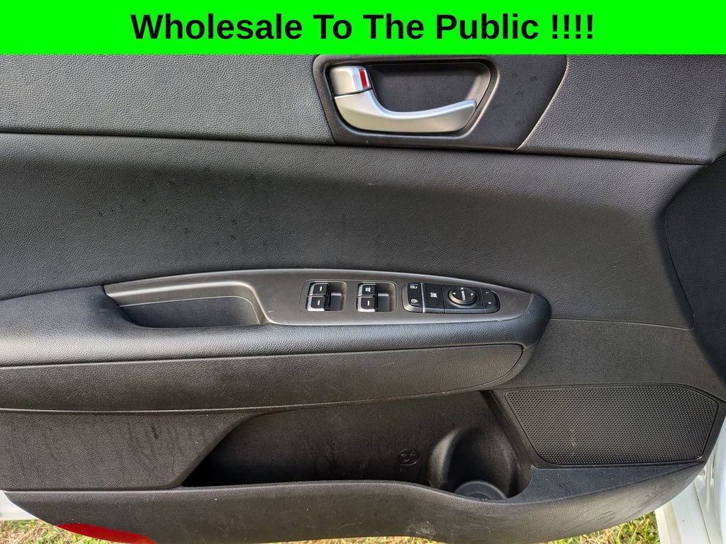 Used 2019 Kia Optima LX image 23
